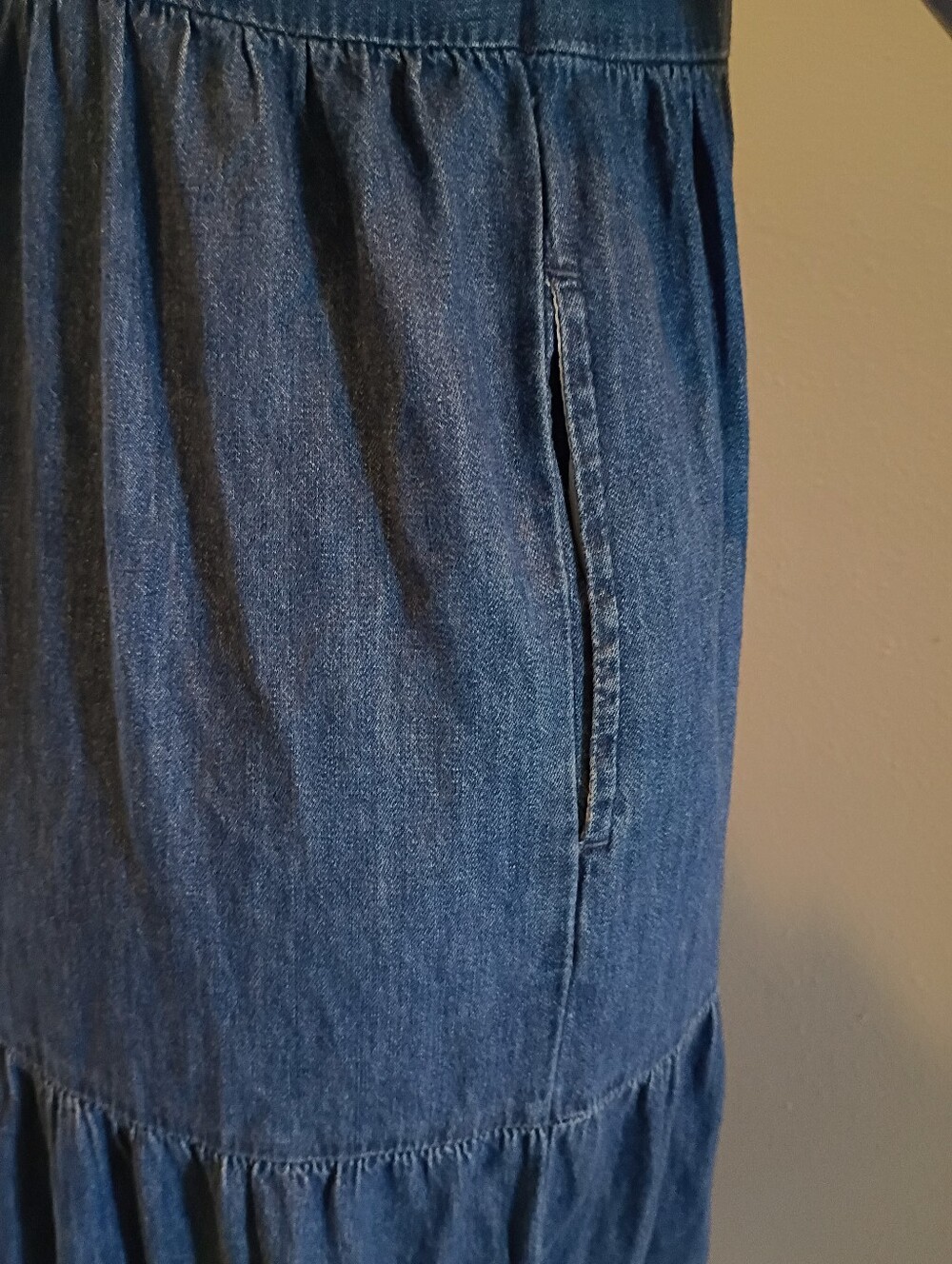 GAP- Tie-Front Spaghetti Strap Tiered Maxi Dress Dark Blue Soft Denim Sz Med/Pet - Picture 5 of 11